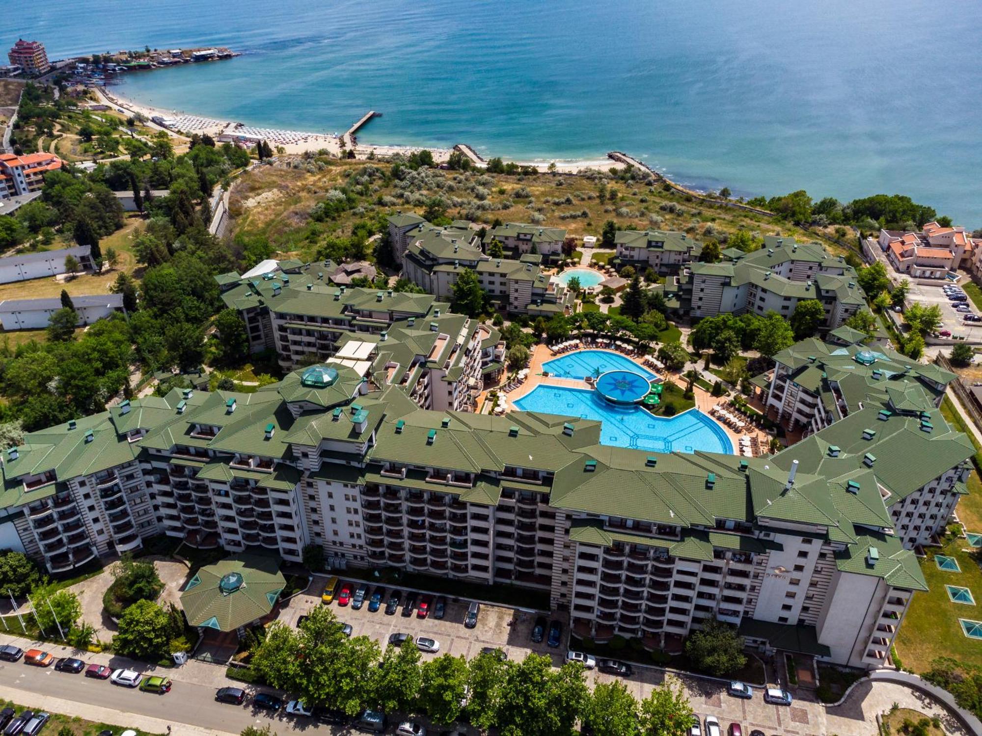 Emerald Beach Resort & Spa Равда Экстерьер фото