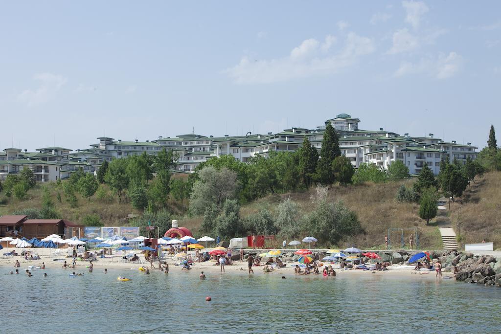 Emerald Beach Resort & Spa Равда Экстерьер фото